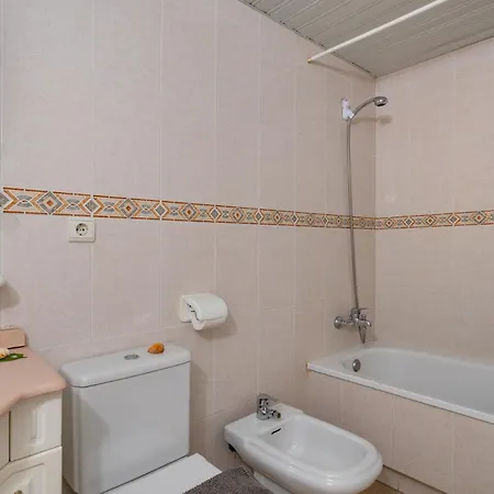 3 Bedroom, Sea Front & Sea View, Plunge Pool Lejlighed *